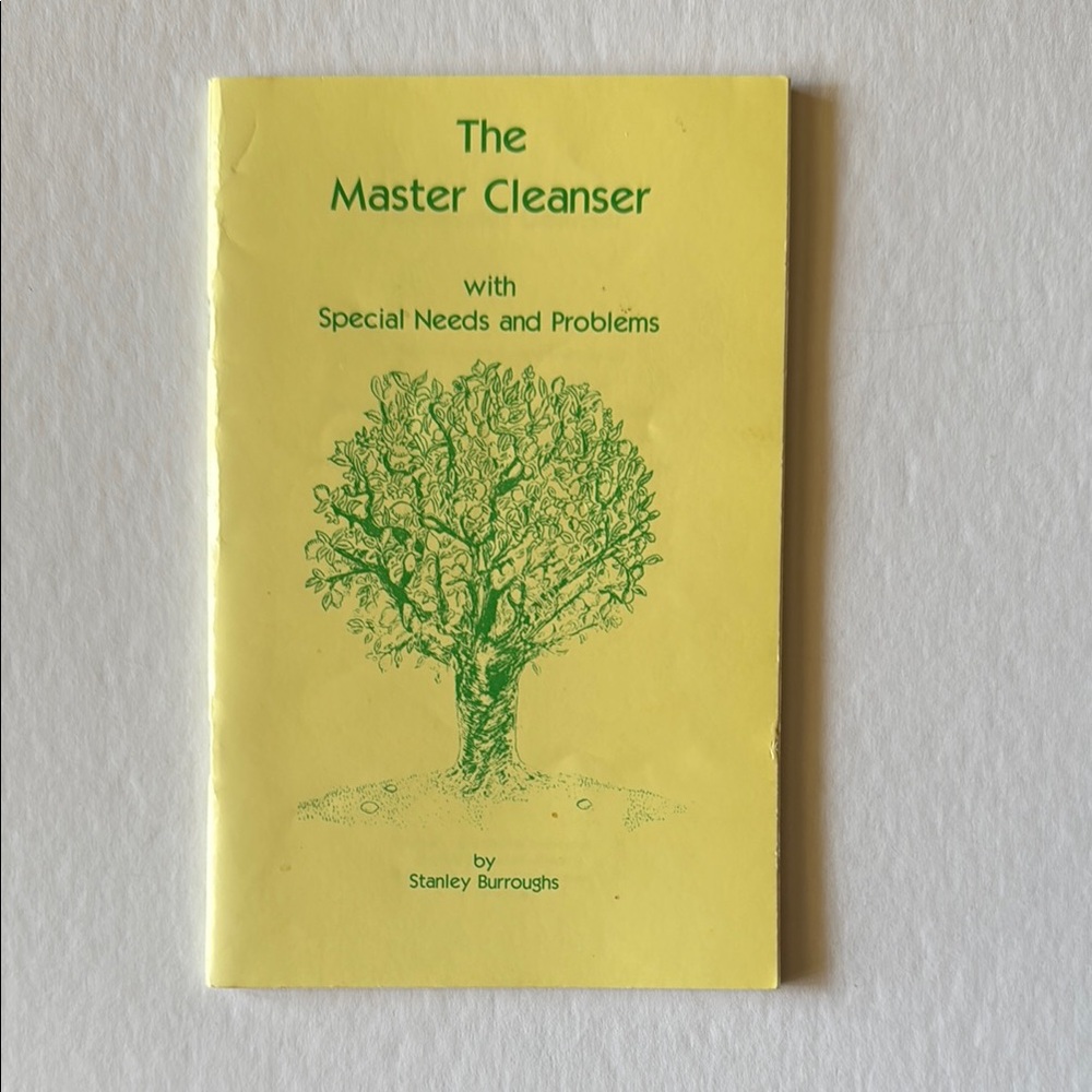 📚 3/$25 - BOOK “The Master Cleanser”